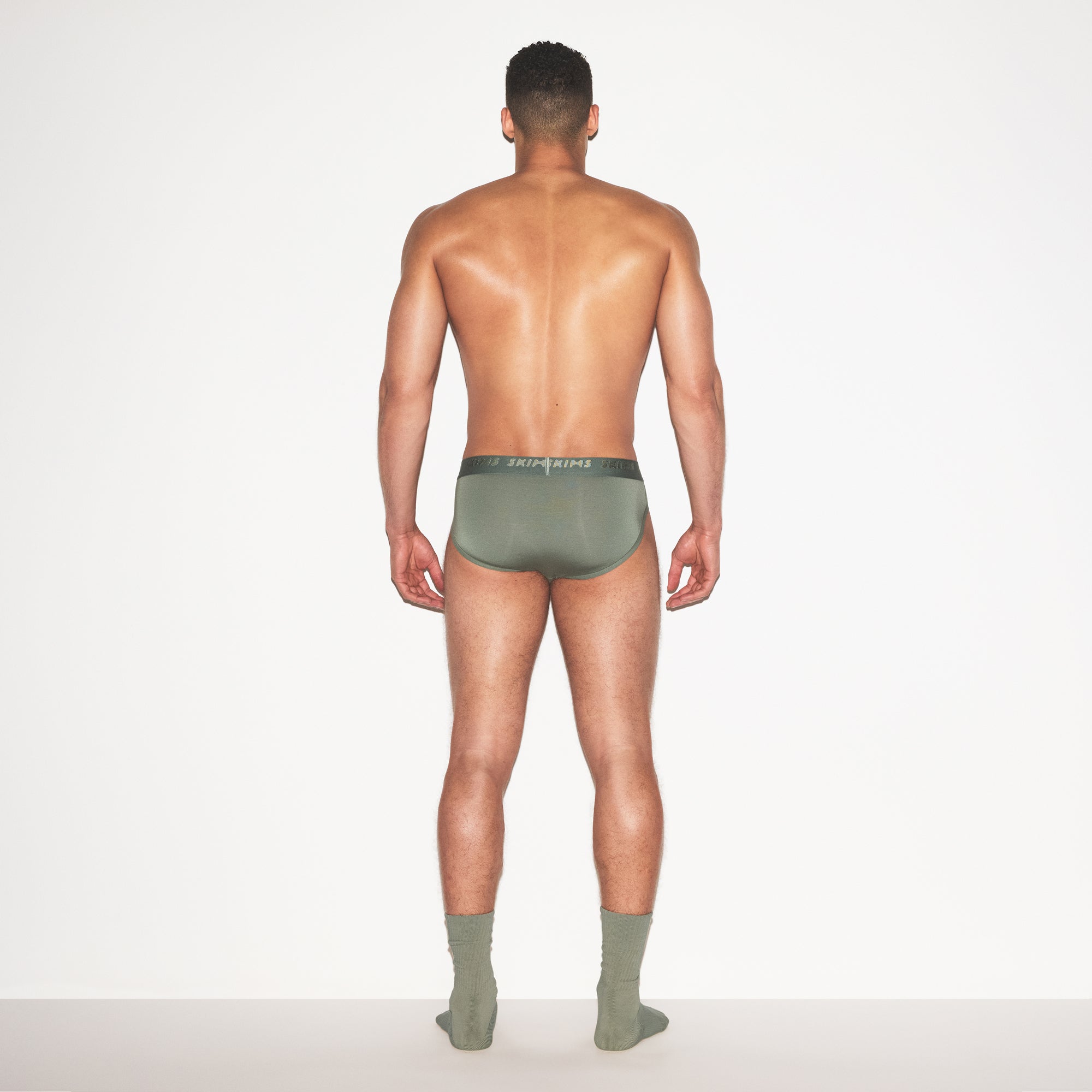 SKIMS STRETCH MENS BRIEF | LAUREL