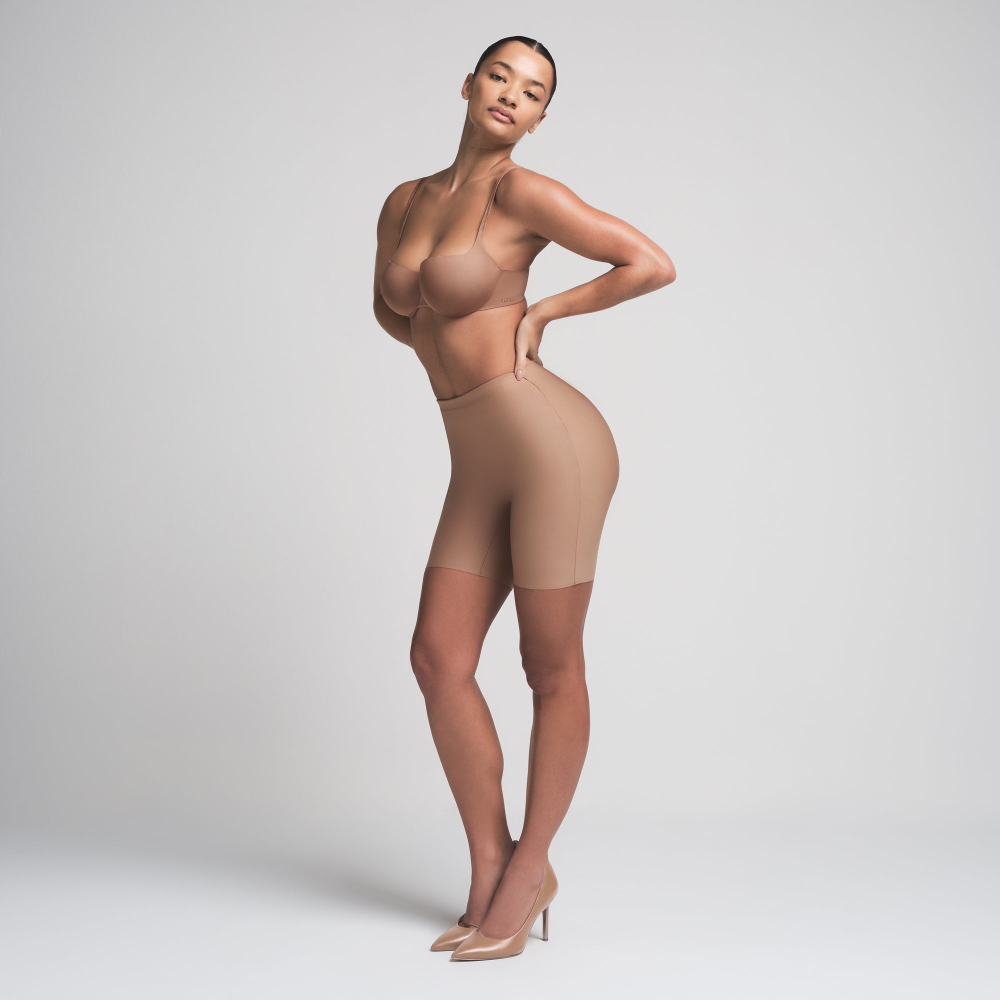 SKIMS BODY BUTT ENHANCING PADDED SHORT | SIENNA