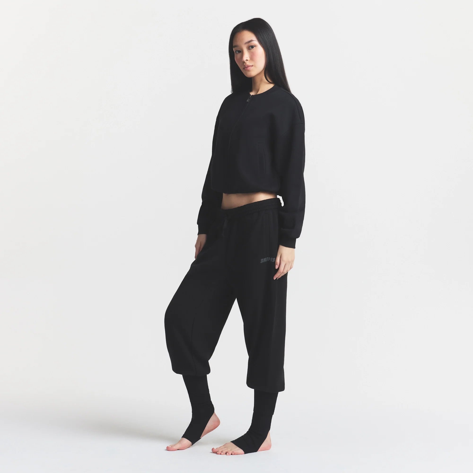 COTTON FLEECE LEG WARMER SWEATPANT WITH EMBOSSED LOGO | ONYX