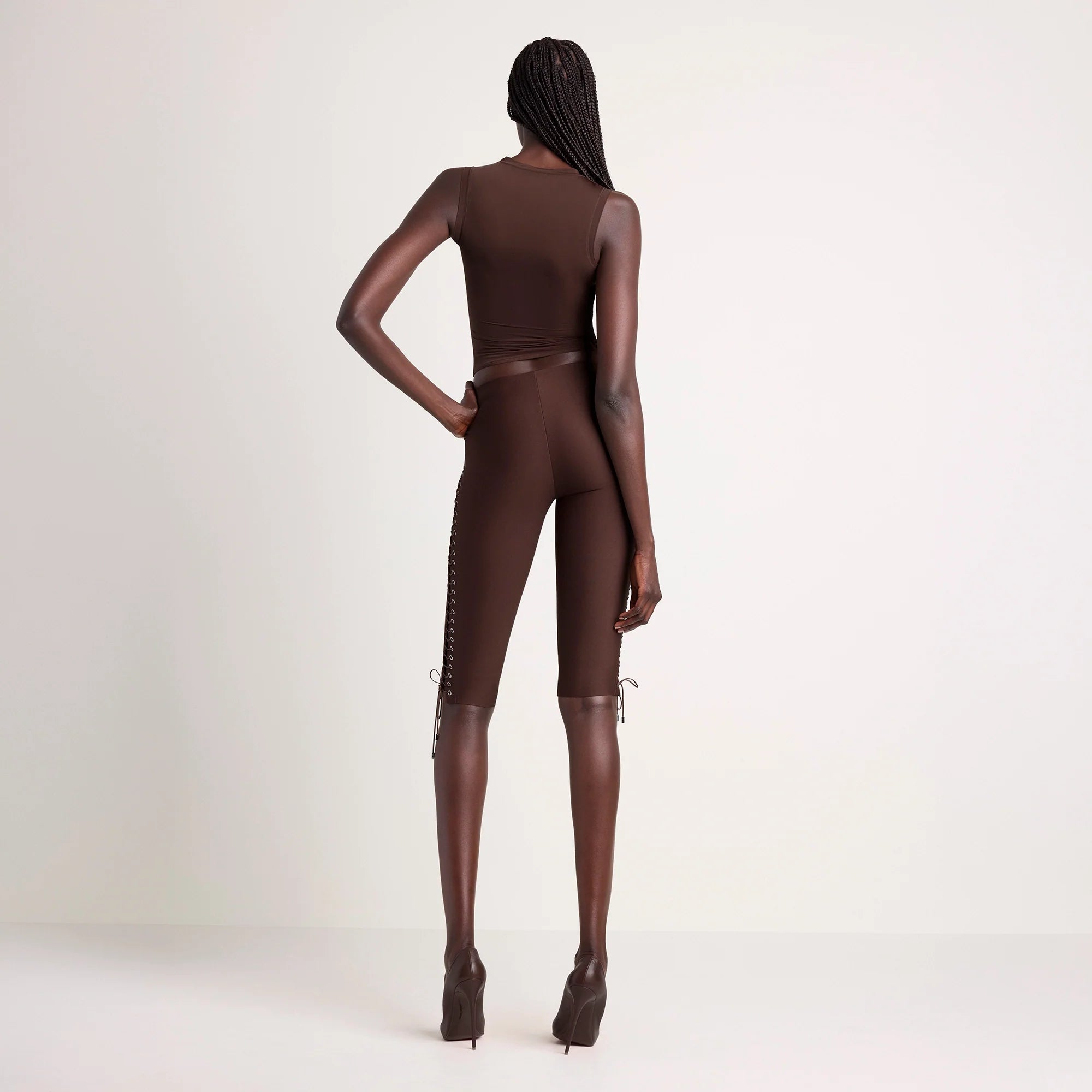 LUDOVIC DE SAINT SERNIN X SKIMS MILKY SHEER TANK | COCOA
