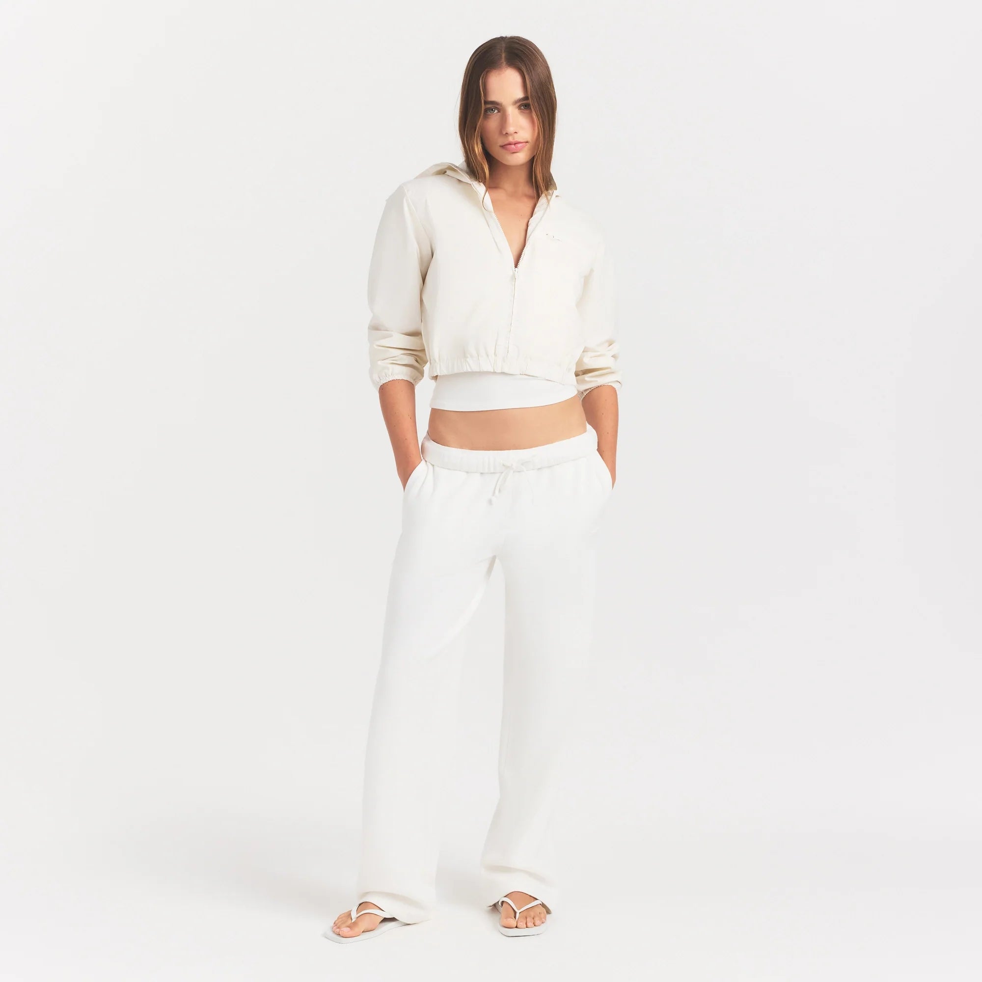 WOVEN COTTON CROPPED ZIP UP JACKET | EGRET