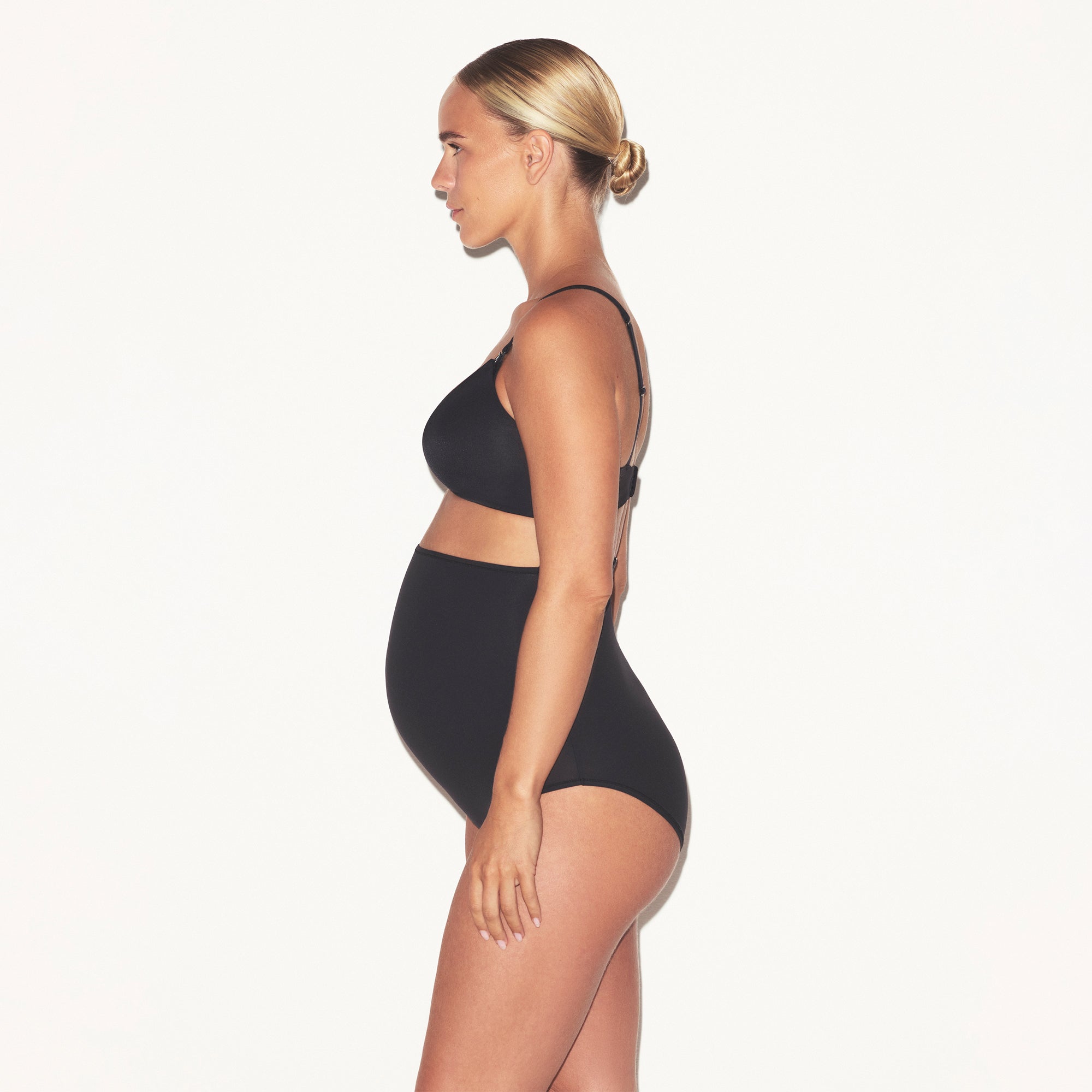 WIRELESS FORM MATERNITY NURSING BRA | ONYX