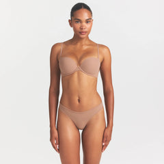 FITS EVERYBODY DIPPED FRONT THONG | SIENNA