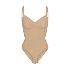SEAMLESS SCULPT BRIEF BODYSUIT | CLAY