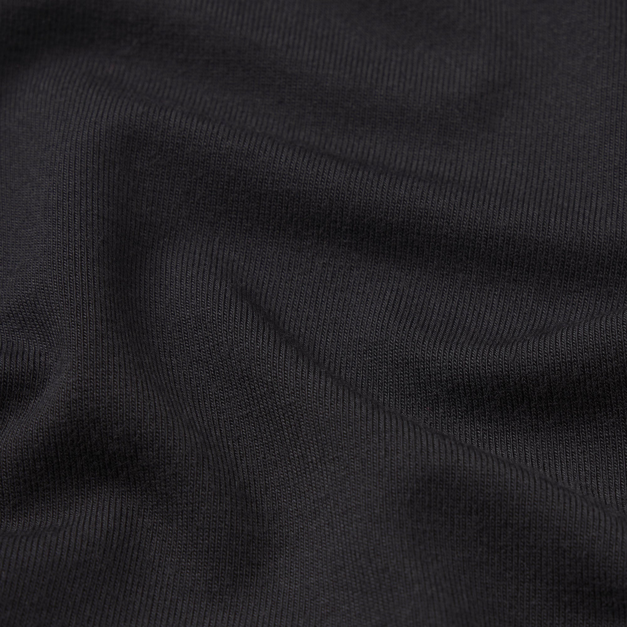 SMOOTH LAYERS HALTER TOP | OBSIDIAN