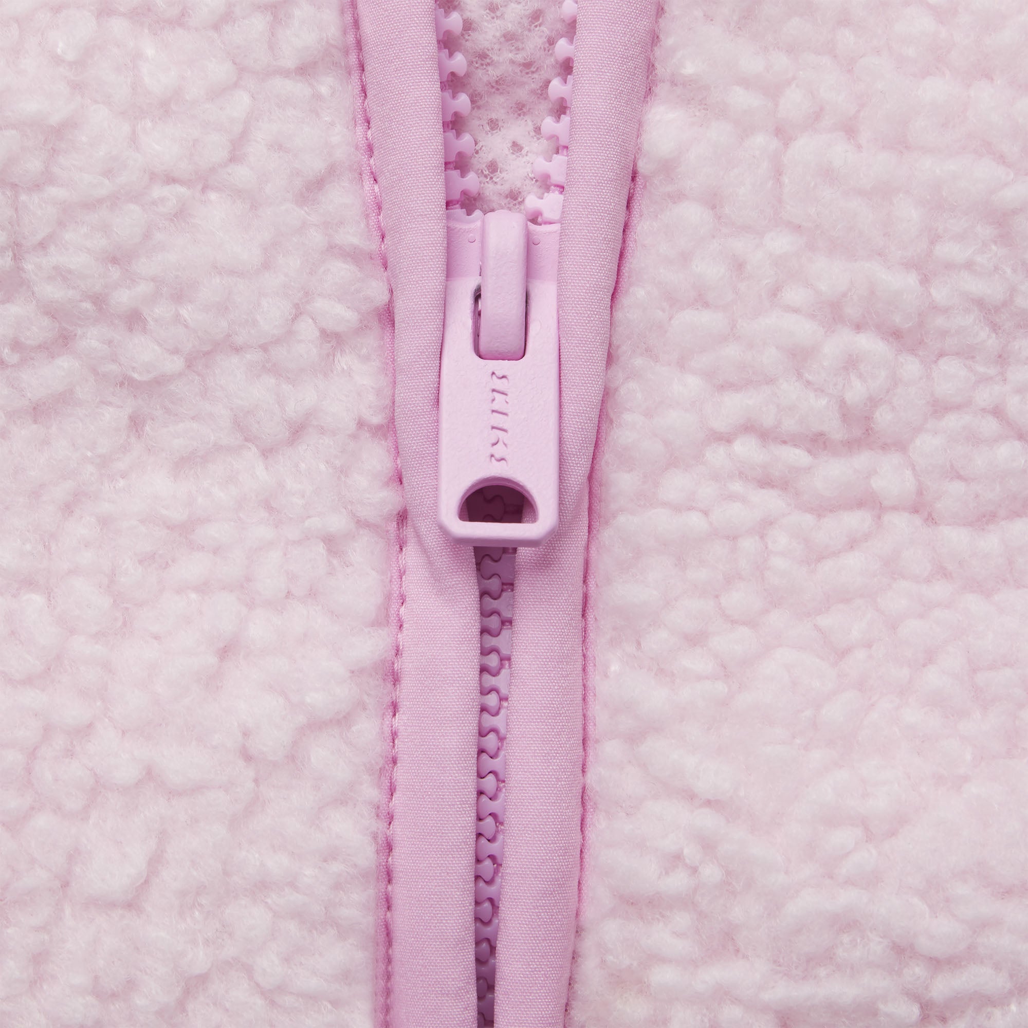 TEDDY BOXY ZIP UP JACKET | CHERRY BLOSSOM