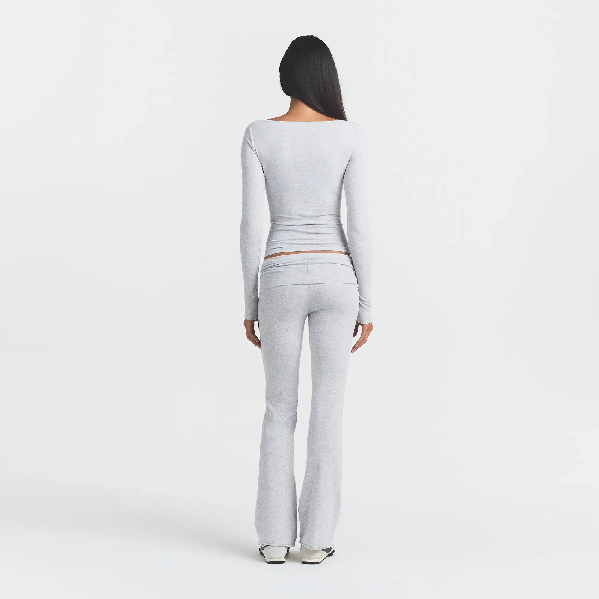 COTTON JERSEY LONG SLEEVE BOATNECK TOP | LIGHT HEATHER GREY