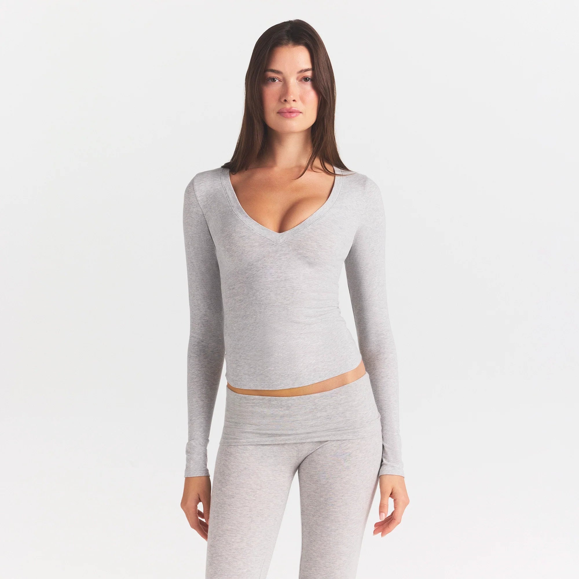 COTTON JERSEY V NECK LONG SLEEVE TOP | LIGHT HEATHER GREY