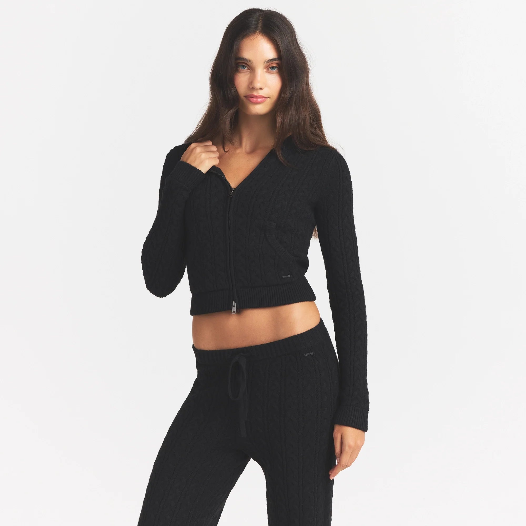 SWEATER KNIT CABLE ZIP UP HOODIE | ONYX