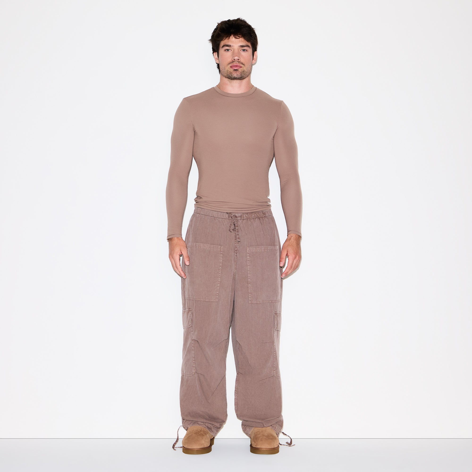 FITS EVERYBODY MENS SLIM LONG SLEEVE T-SHIRT | UMBER