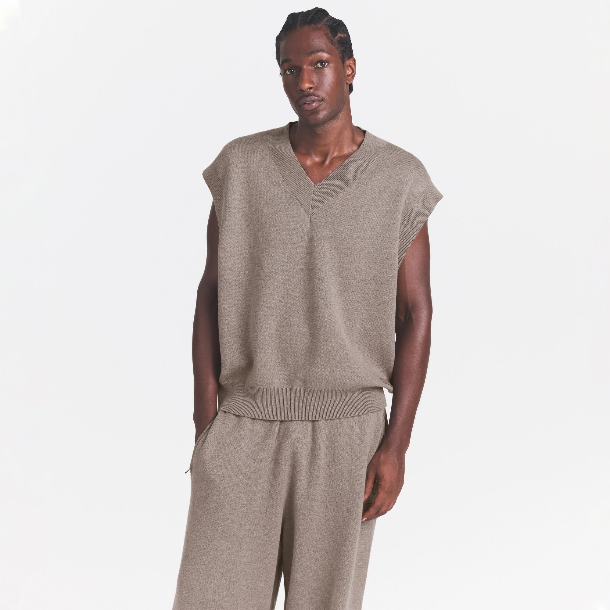 COTTON KNIT MENS SWEATER VEST | DESERT HEATHER GREY